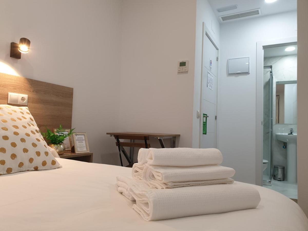 Norte Oviedo Rooms Мадрид Екстериор снимка
