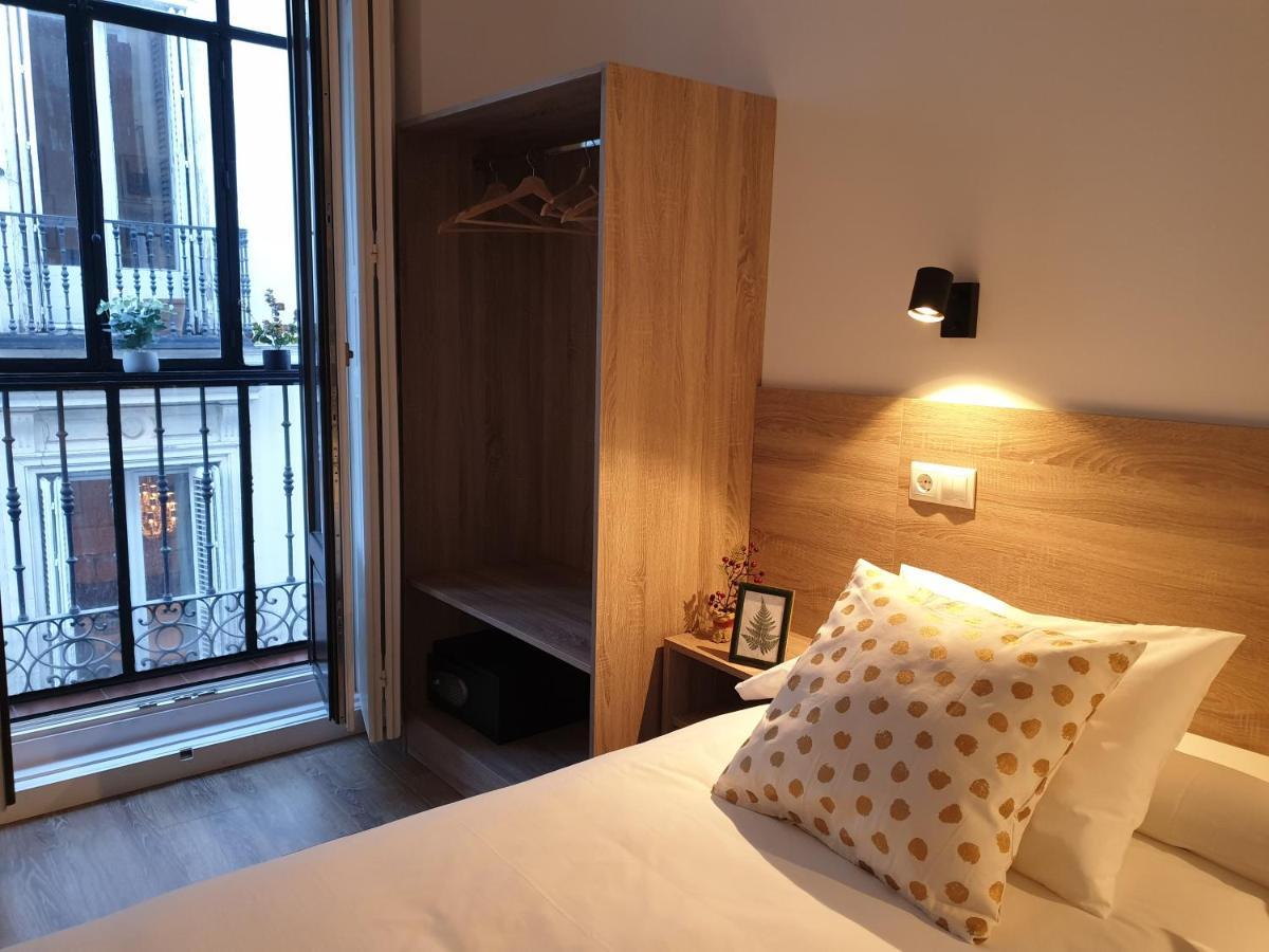 Norte Oviedo Rooms Мадрид Екстериор снимка