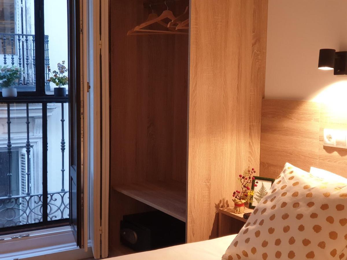 Norte Oviedo Rooms Мадрид Екстериор снимка