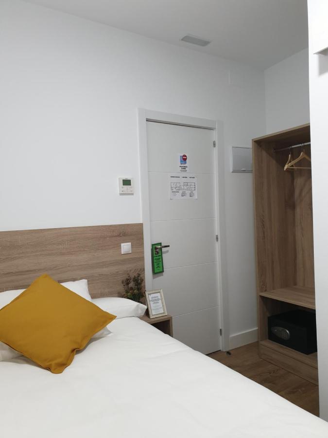 Norte Oviedo Rooms Мадрид Екстериор снимка