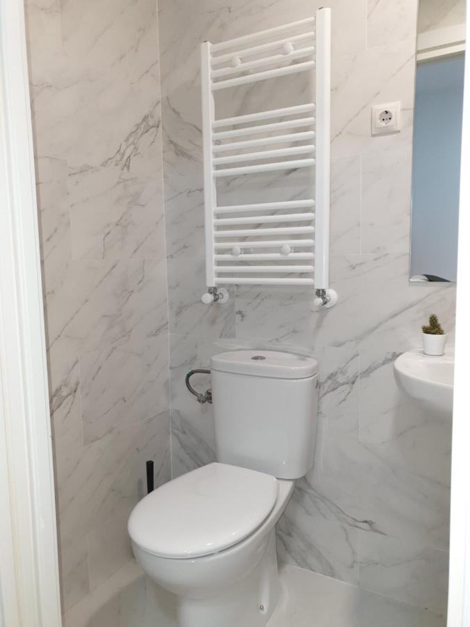 Norte Oviedo Rooms Мадрид Екстериор снимка