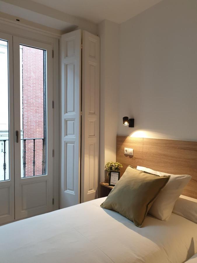 Norte Oviedo Rooms Мадрид Екстериор снимка